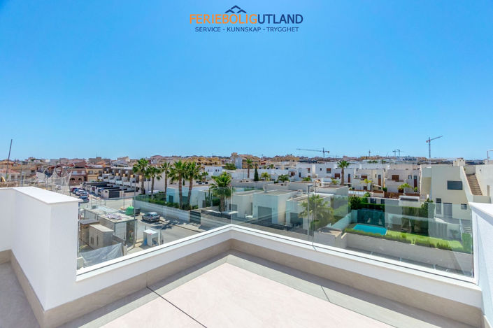 Image No.13-3 Bed Villa for sale