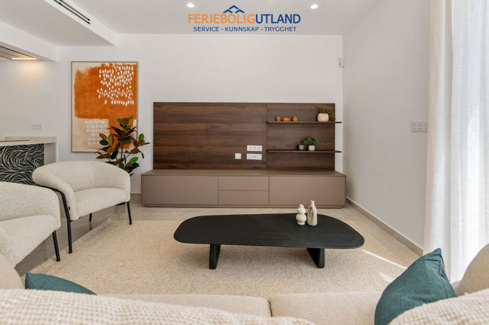 Image No.3-3 Bed Villa for sale