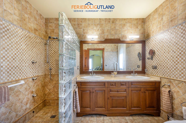 Image No.19-Villa de 5 chambres à vendre à Los Balcones