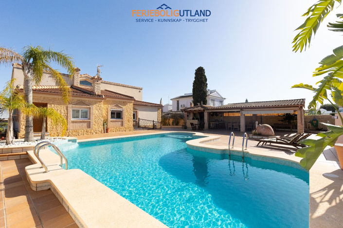 Image No.3-Villa de 5 chambres à vendre à Los Balcones