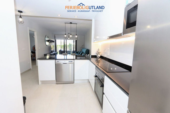 Image No.19-3 Bed Apartment for sale