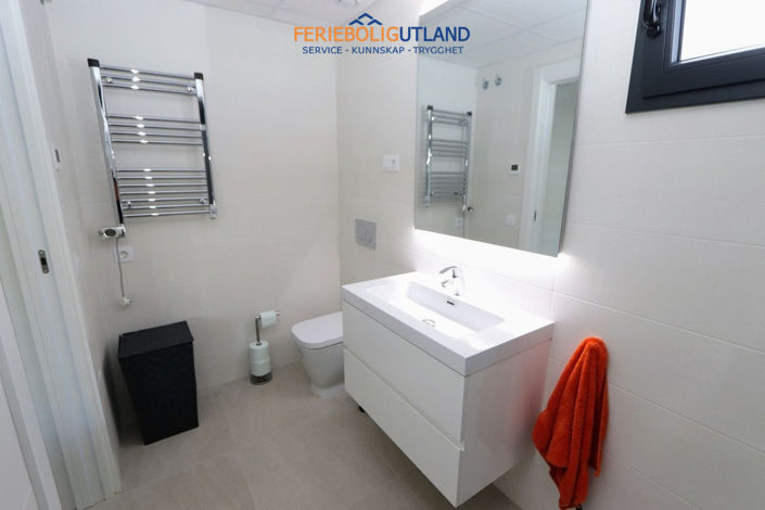 Image No.30-3 Bed Apartment for sale