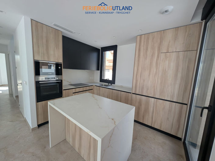 Image No.4-Villa de 4 chambres à vendre à Torrevieja