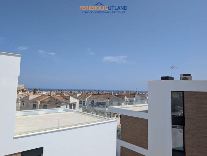 Image No.42-Villa de 4 chambres à vendre à Torrevieja