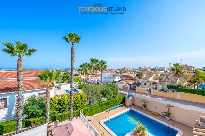 Image No.25-Villa de 5 chambres à vendre à Ciudad Quesada