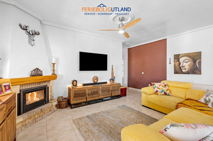 Image No.4-Villa de 5 chambres à vendre à Ciudad Quesada