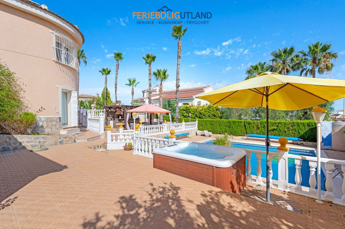 Image No.41-Villa de 5 chambres à vendre à Ciudad Quesada