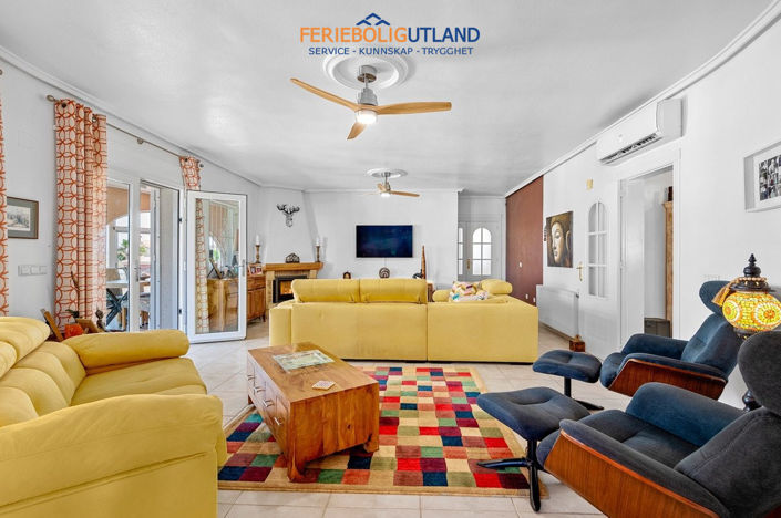 Image No.8-Villa de 5 chambres à vendre à Ciudad Quesada