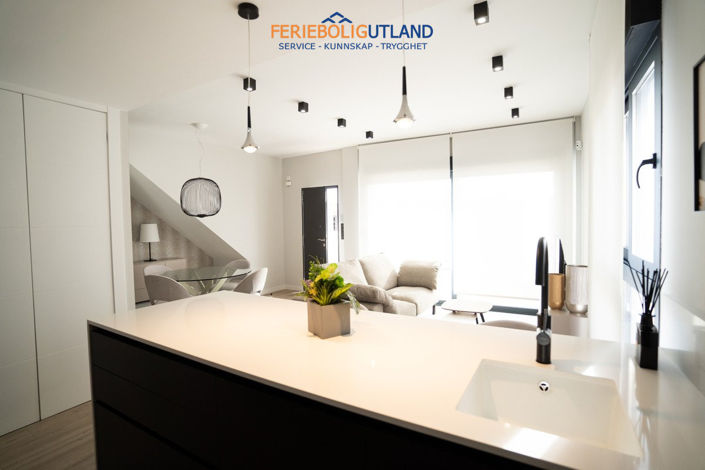 Image No.9-Maison de ville de 4 chambres à vendre à Punta Prima