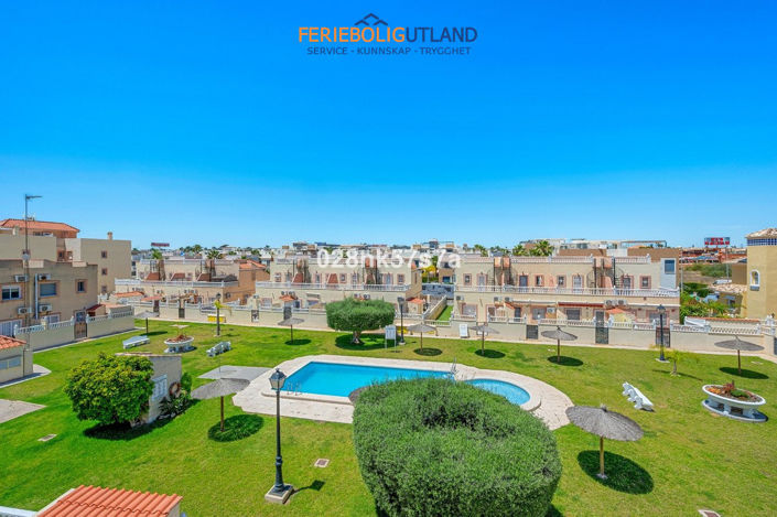 Image No.3-Maison de ville de 3 chambres à vendre à La Zenia