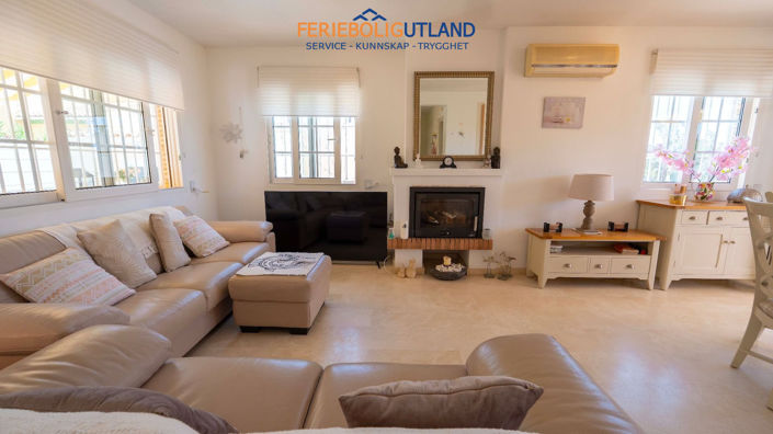 Image No.40-3 Bed Villa for sale