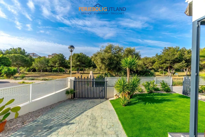 Image No.21-3 Bed Villa for sale