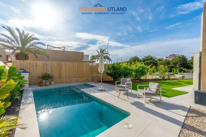 Image No.22-3 Bed Villa for sale