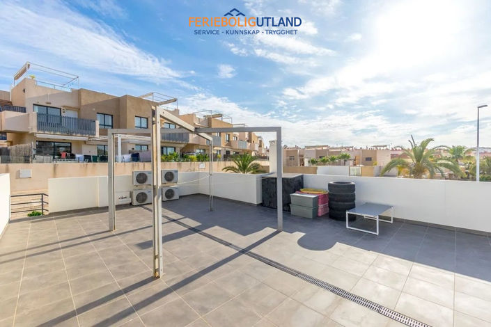 Image No.25-3 Bed Villa for sale