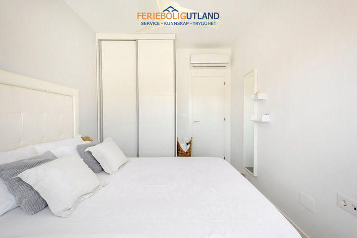 Image No.20-4 Bed Apartment for sale