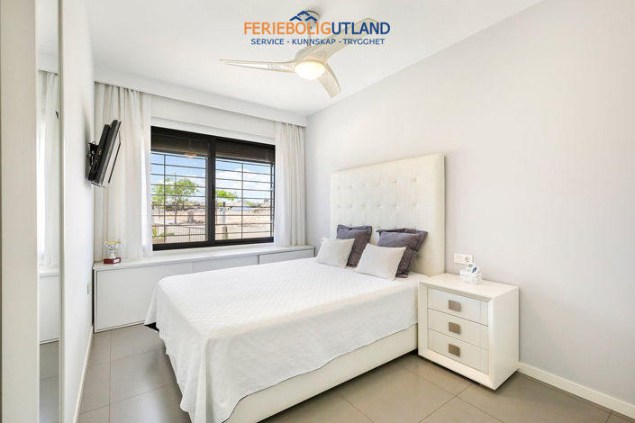 Image No.26-4 Bed Apartment for sale