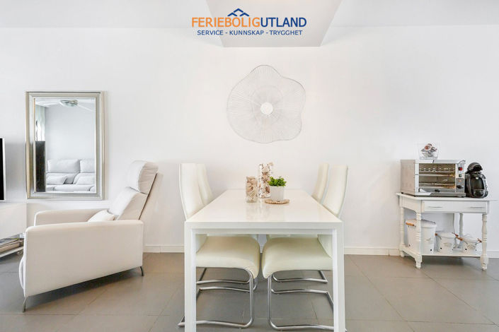 Image No.8-4 Bed Apartment for sale