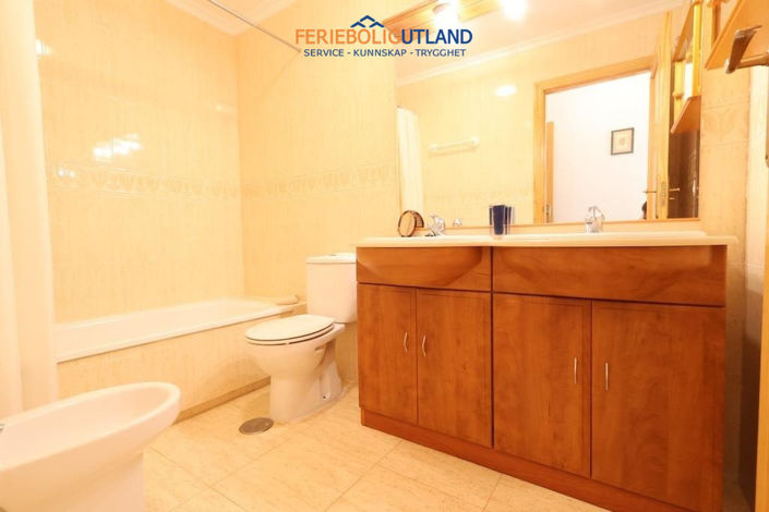 Image No.14-2 Bed Bungalow for sale