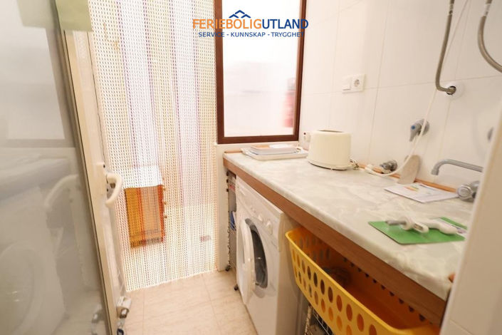 Image No.6-2 Bed Bungalow for sale