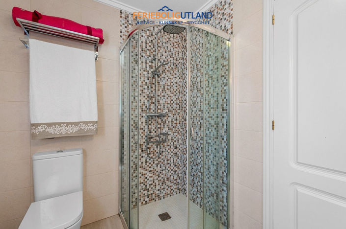 Image No.24-3 Bed Villa for sale