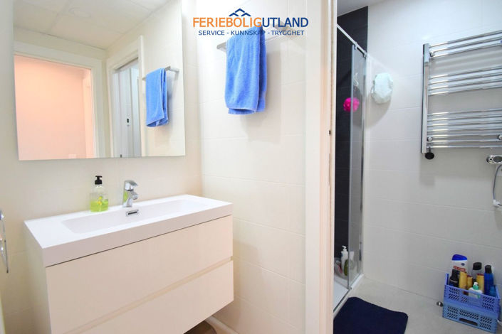 Image No.13-2 Bed Apartment for sale