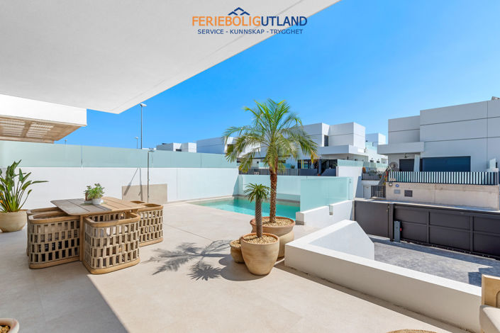 Image No.5-3 Bed Villa for sale