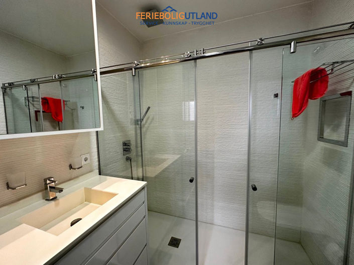 Image No.23-2 Bed Apartment for sale