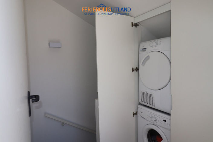 Image No.24-2 Bed Apartment for sale