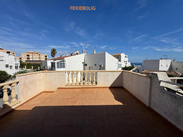 Image No.1-2 Bed Townhouse for sale
