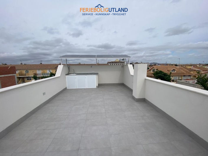 Image No.19-3 Bed Villa for sale