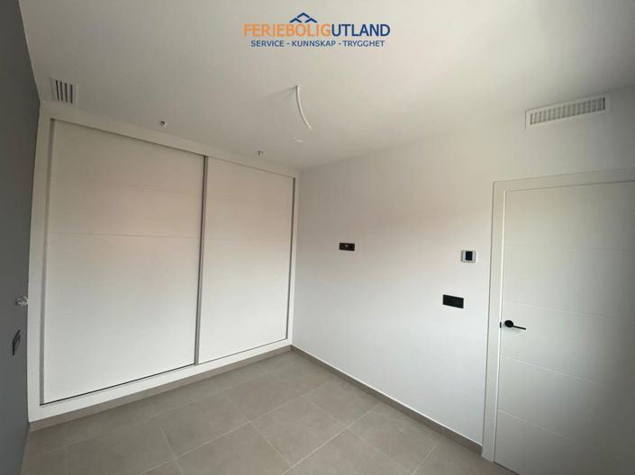 Image No.24-3 Bed Villa for sale