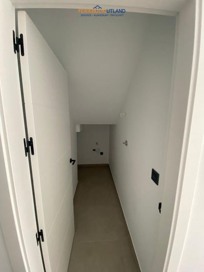 Image No.33-3 Bed Villa for sale