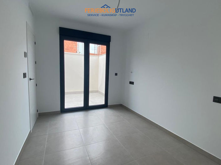 Image No.37-3 Bed Villa for sale