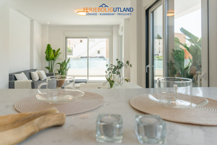 Image No.19-3 Bed Apartment for sale