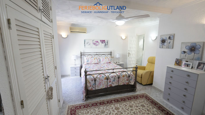 Image No.4-3 Bed Villa for sale