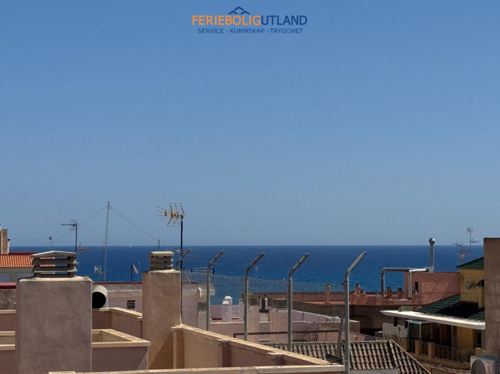 Image No.2-Appartement de 2 chambres à vendre à Torrevieja