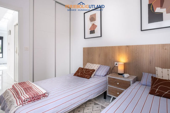 Image No.20-3 Bed Villa for sale