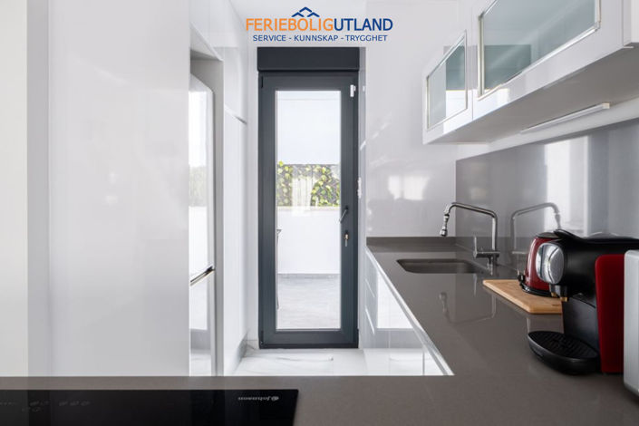 Image No.24-3 Bed Villa for sale