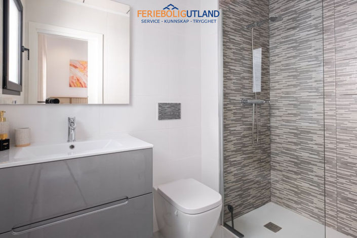 Image No.7-3 Bed Villa for sale