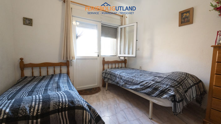 Image No.20-2 Bed Bungalow for sale