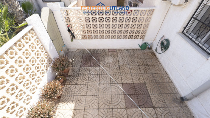 Image No.24-2 Bed Bungalow for sale