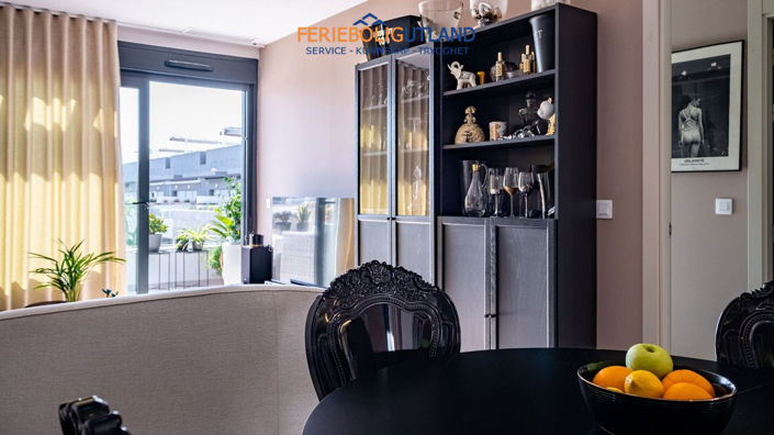 Image No.14-2 Bed Apartment for sale