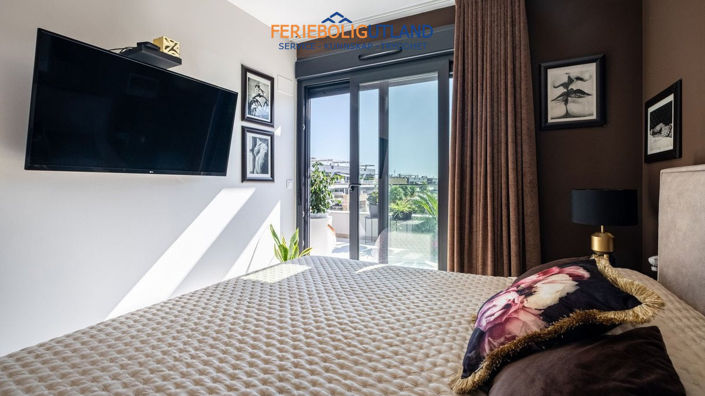 Image No.17-2 Bed Apartment for sale