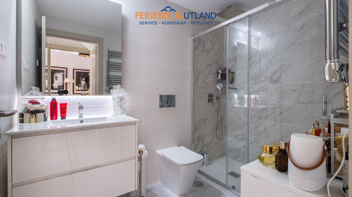 Image No.21-2 Bed Apartment for sale