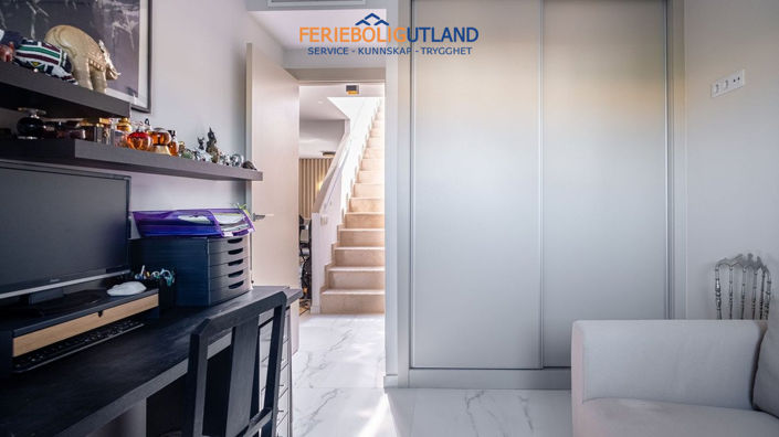 Image No.23-2 Bed Apartment for sale