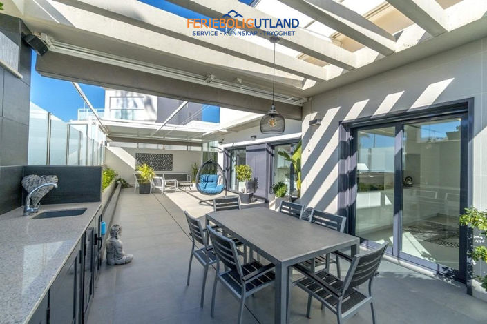 Image No.32-3 Bed Villa for sale