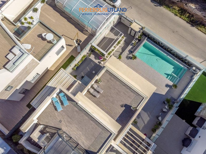 Image No.34-3 Bed Villa for sale