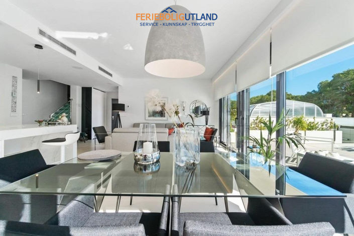 Image No.8-3 Bed Villa for sale