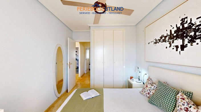 Image No.15-2 Bed Apartment for sale