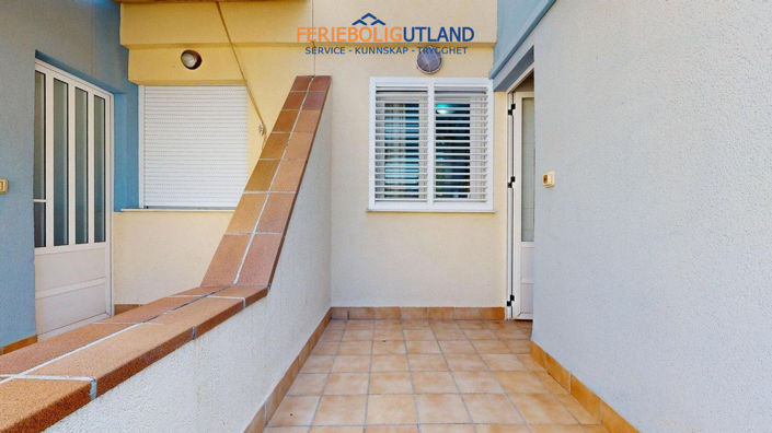 Image No.42-2 Bed Apartment for sale